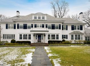 40 Prospect Hill Ave, Summit, NJ 07901