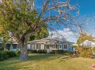 22513 Dolorosa St, Woodland Hills, CA 91367