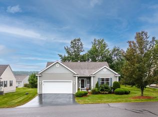 25 Brookview Rd, Windham, NH 03087