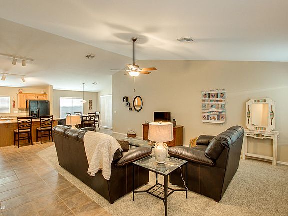 3rd image of 1228 E Bradstock Way