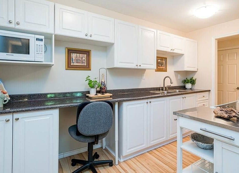 1st image of 15020 N Bluff Rd #102