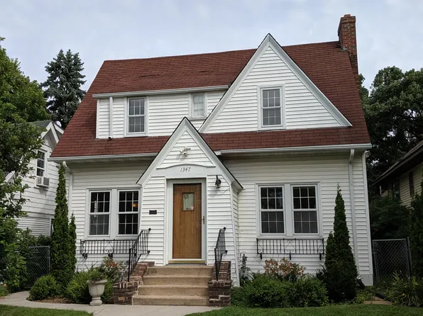 1347 Highland Pkwy, Saint Paul, MN 55116