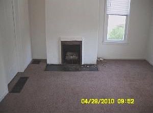 2nd image of 2828 Olive St