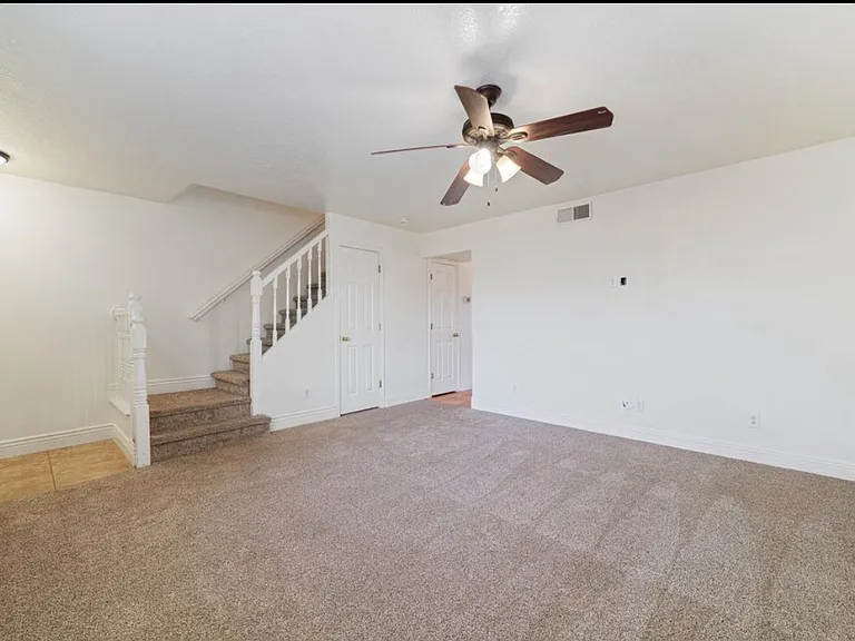 684 W Buena Vista Blvd #202 — Photo 7