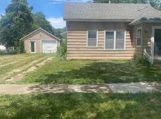 407 Walnut St, Webster City, IA 50595