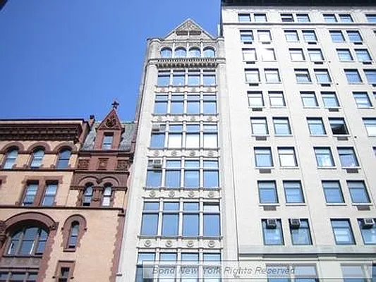 Sold by Bond New York | media 13