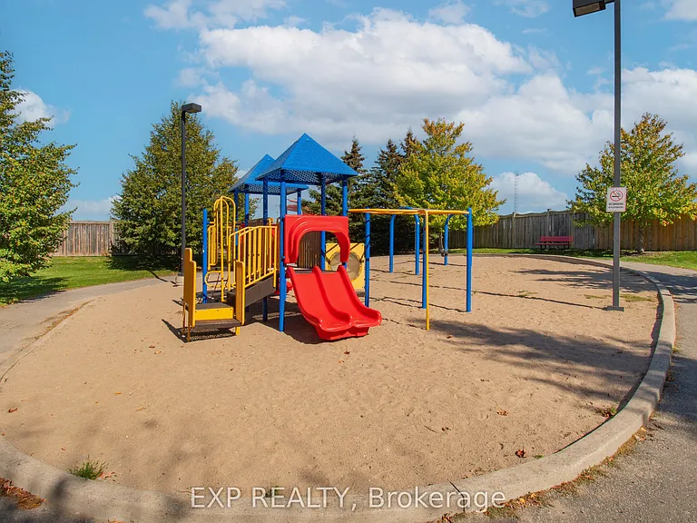 83 Goodwin Dr #2 — Photo 29