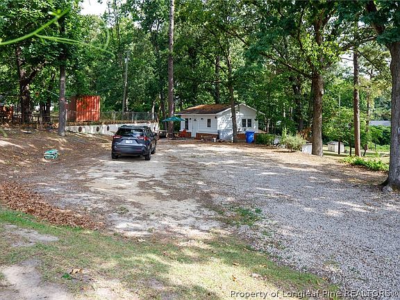 5th image of 100 Twin Acres Dr