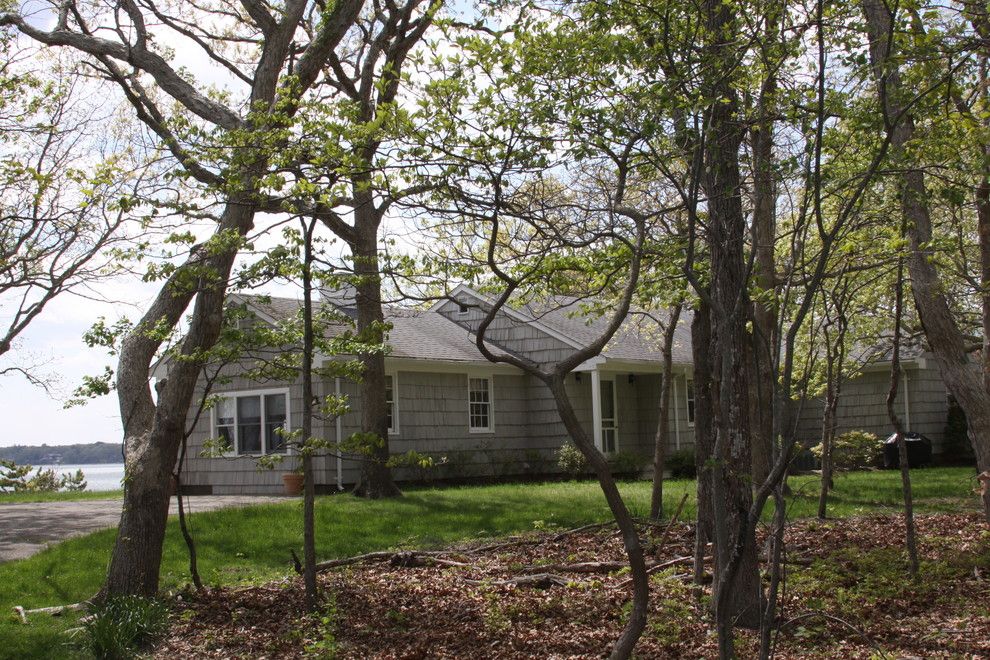  back exterior, ample parking