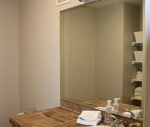 3rd image of 4616 W Lovers Ln APT 123