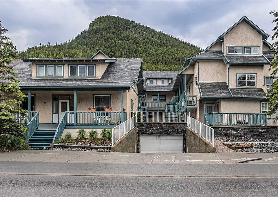 1st image of 504 NE Banff Ave #8