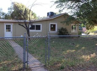 1900 Acorn Ln, Redding, CA 96001