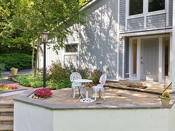 2nd image of 170 Barger Street