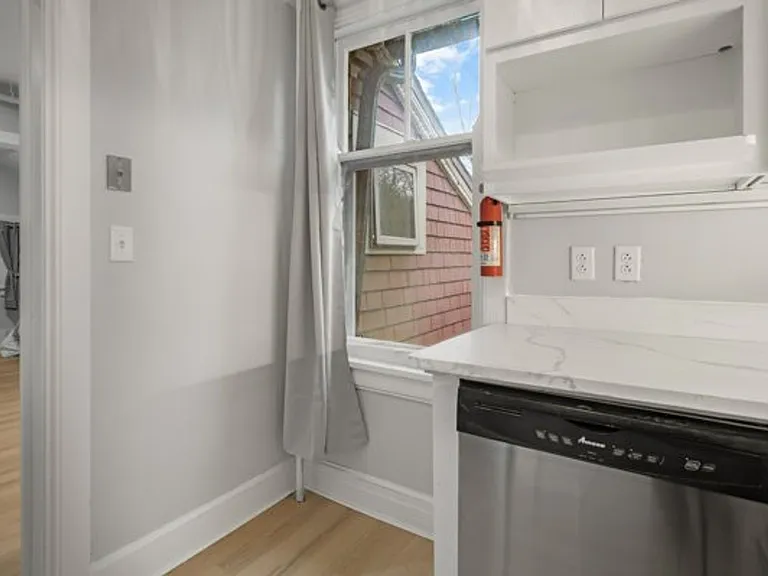 504 Stewart Ave — Photo 151