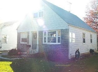 369 Euston Rd S, Garden City, NY 11530