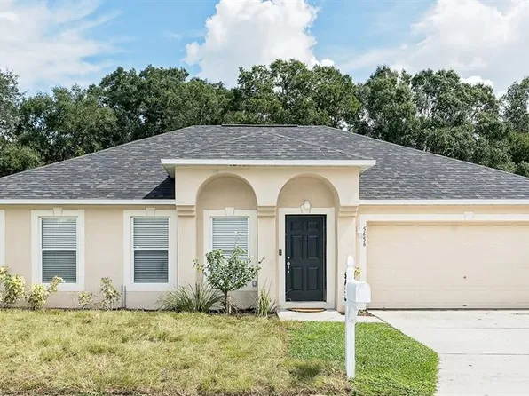 5656 Oakwood Knoll Dr, Lakeland, FL 33811