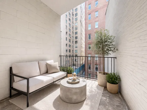 16 West 82nd Street image 1 of 14