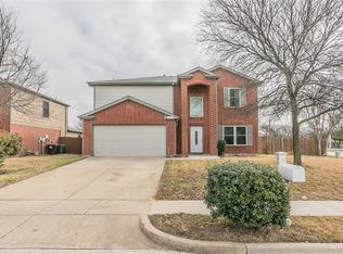 3209 Pinehurst Ct, Denton, TX 76210
