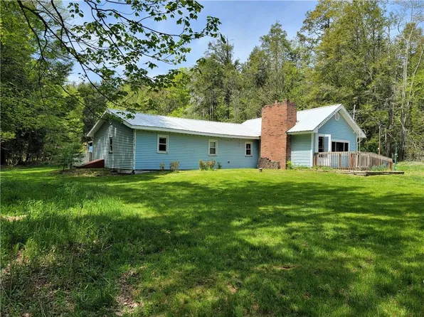 628 Sackett Lake Road, Monticello, NY 12701
