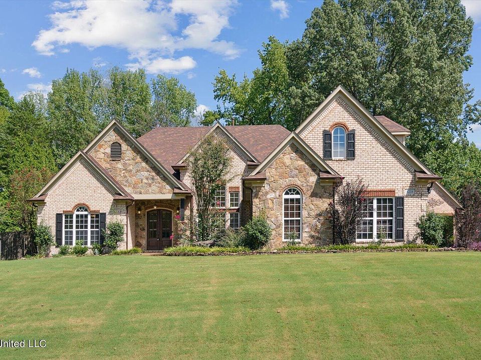 1st image of 4238 Dickens Place Dr W