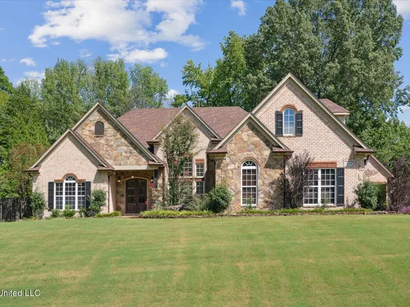 4238 Dickens Place Dr W, Southaven, MS 38672