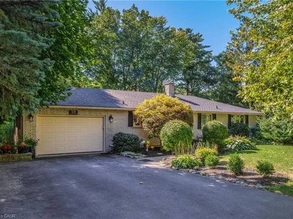 18 Lynndale Rd, Norfolk County, ON N3Y 1Z8