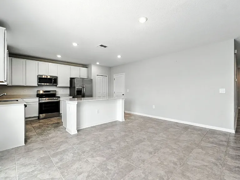 1493 Brentwood Dr — Photo 15
