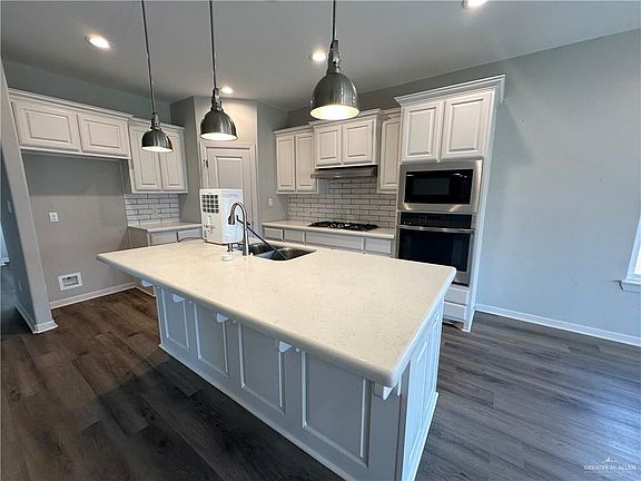 4th image of 14329 Chalk Ridge Dr