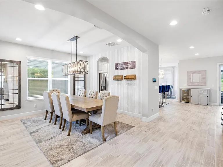 8029 Clementine Ln — Photo 8