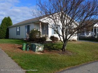 9 Bayhead Ln, Manahawkin, NJ 08050