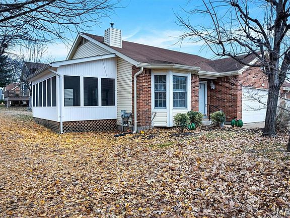 2nd image of 1031 Forder Square Dr
