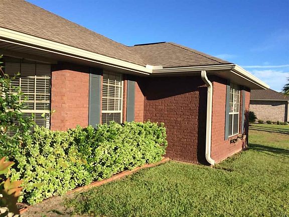 2nd image of 1919 Bay Pine Cir