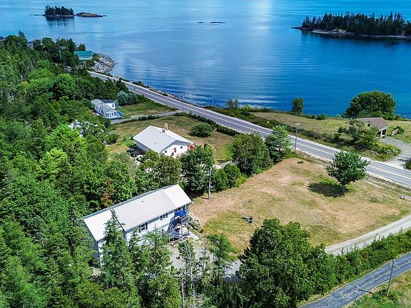 3rd image of 498 Mason Bay Road