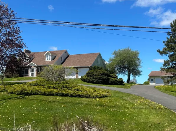4819 Highway 7, Salt Springs, NS B2G 0B4