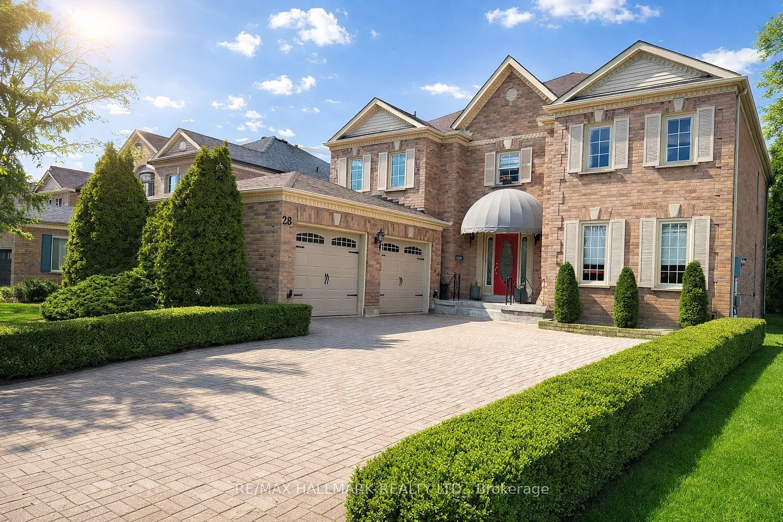 28 White Lodge Cres photo 1