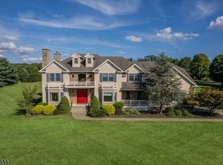286 Fairmount Rd, Long Valley, NJ 07853