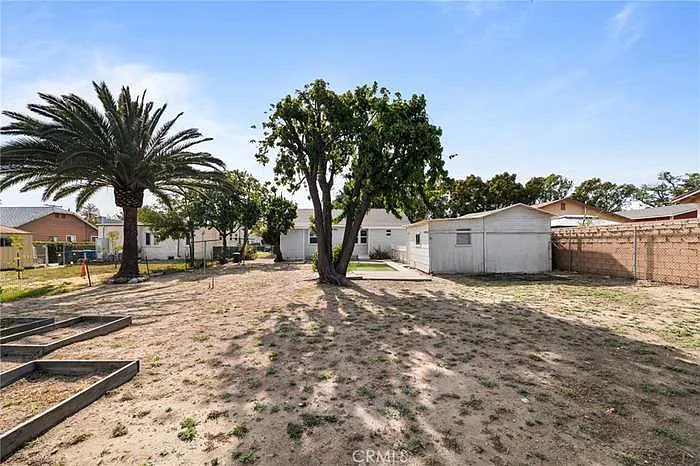 624 N Allyn Ave — Photo 8