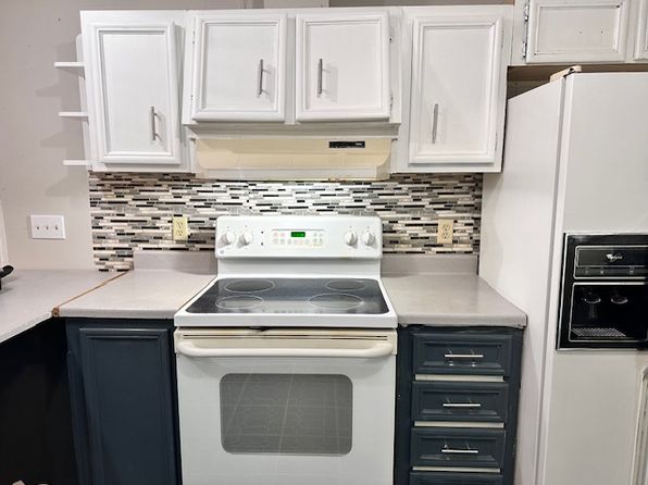 6089 Cedar Glen Dr