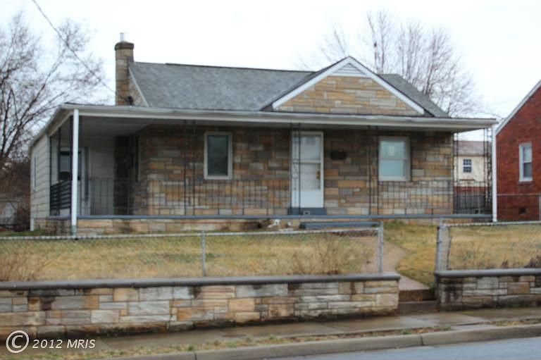 1st image of 535 Belair Ave