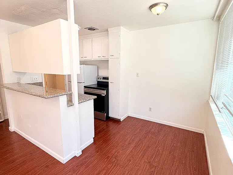 2521 Piedmont Ave #1 — Photo 14