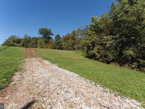 5th image of 1070 Old Route 15