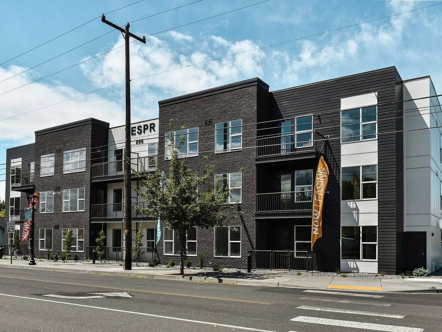VESPR Apartments — Photo 2