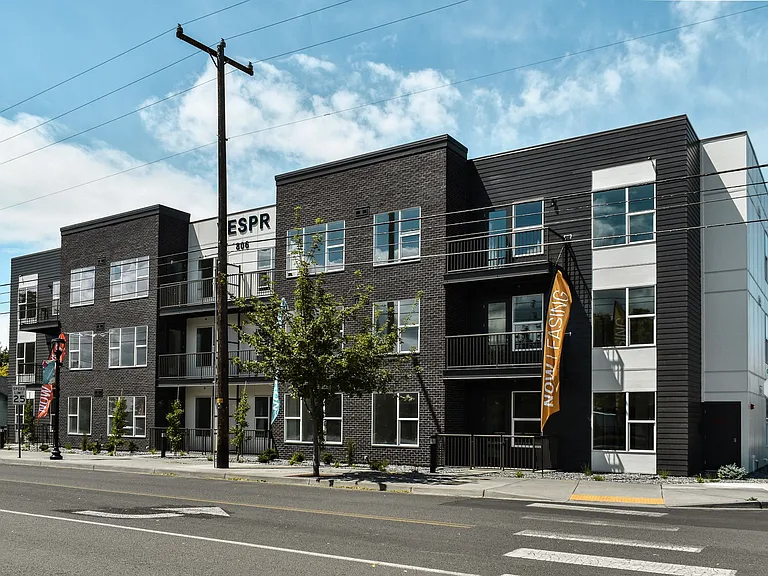 VESPR Apartments — Photo 2