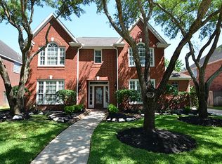 7107 Hidden Trails Ct, Sugar Land, TX 77479