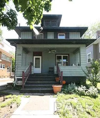 1106 N Maplewood Ave photo 1