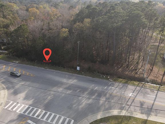 5th image of 0 Hamlin Rd