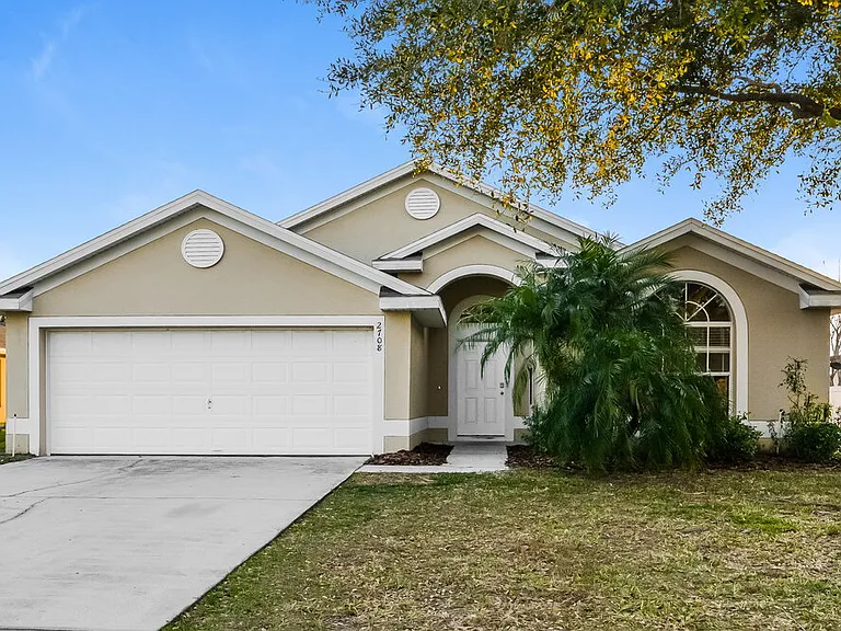 2708 Eagle Creek Ct — Photo 1