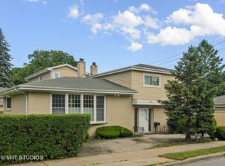 8825 Crawford Ave, Skokie, IL 60076