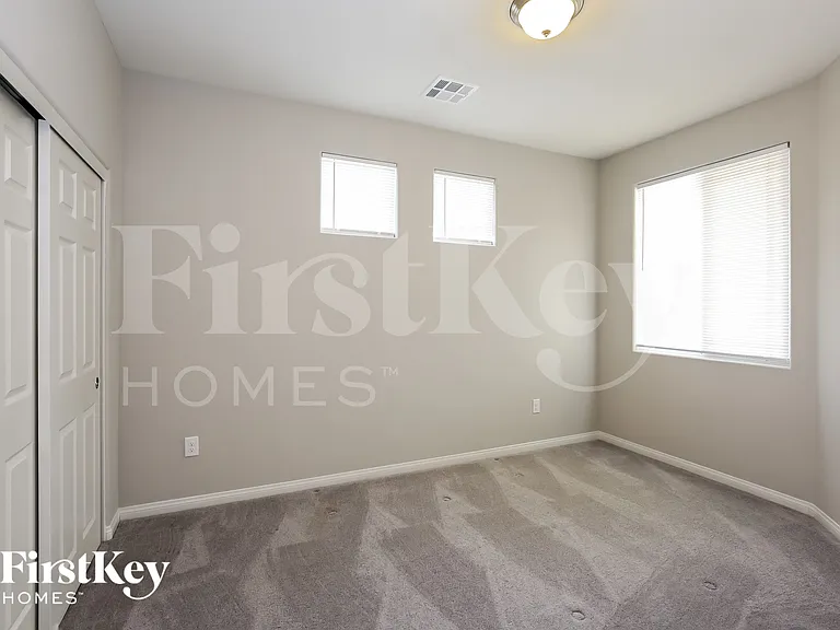 4218 Klarissa Ave — Photo 10
