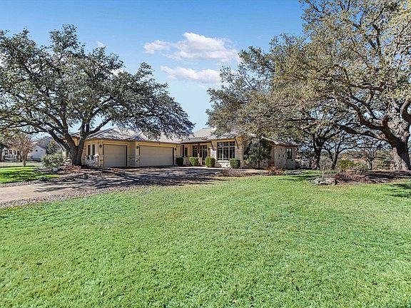 3rd image of 2506 Sailpoint Drive